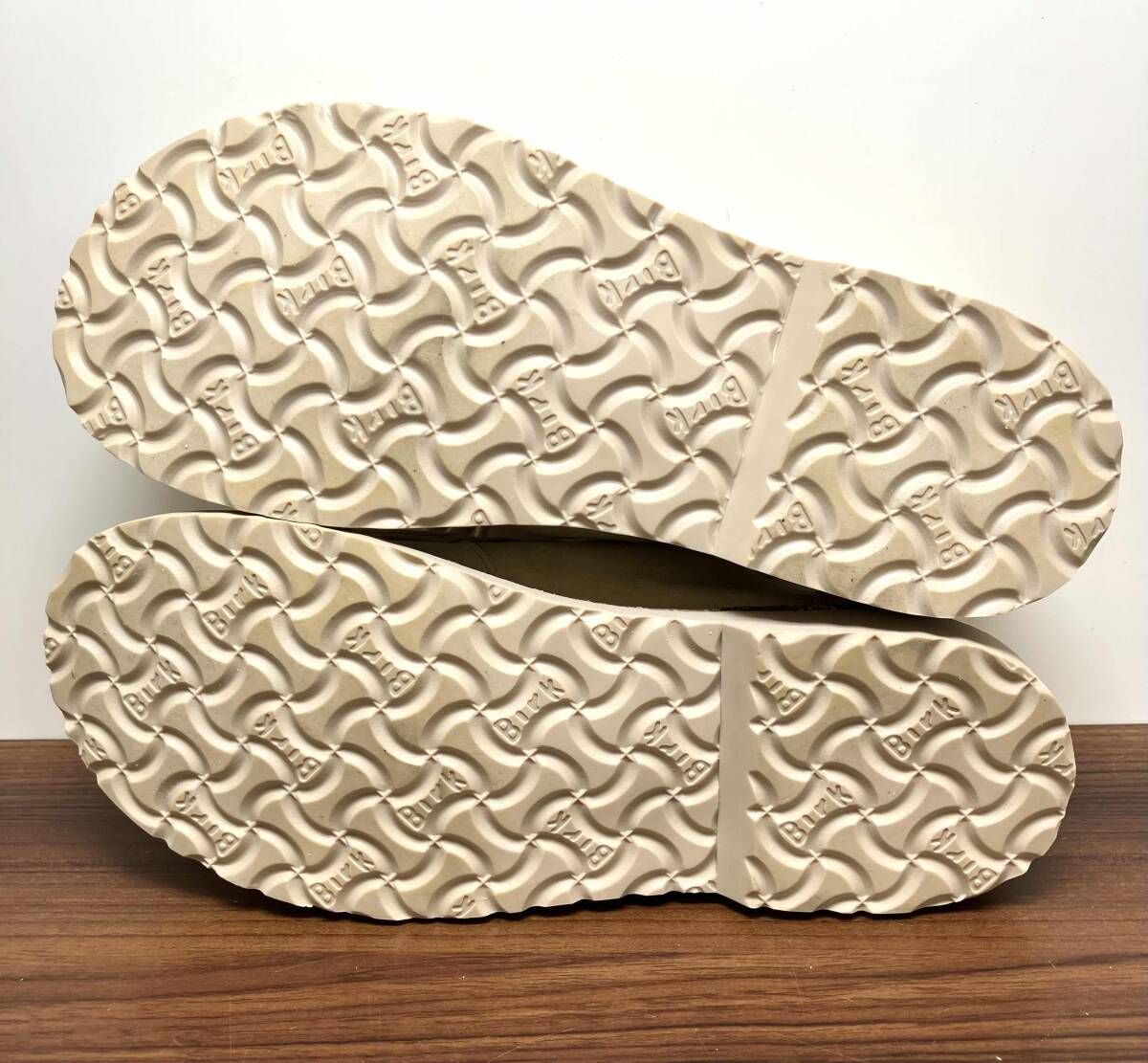 【お値下げしました】ビルケンシュトック　ベージュ　パサデナ39 ☆BIRKEN STOCK ベージュ ☆BIRKENSTOCK ビルケンシュトックPASADENA