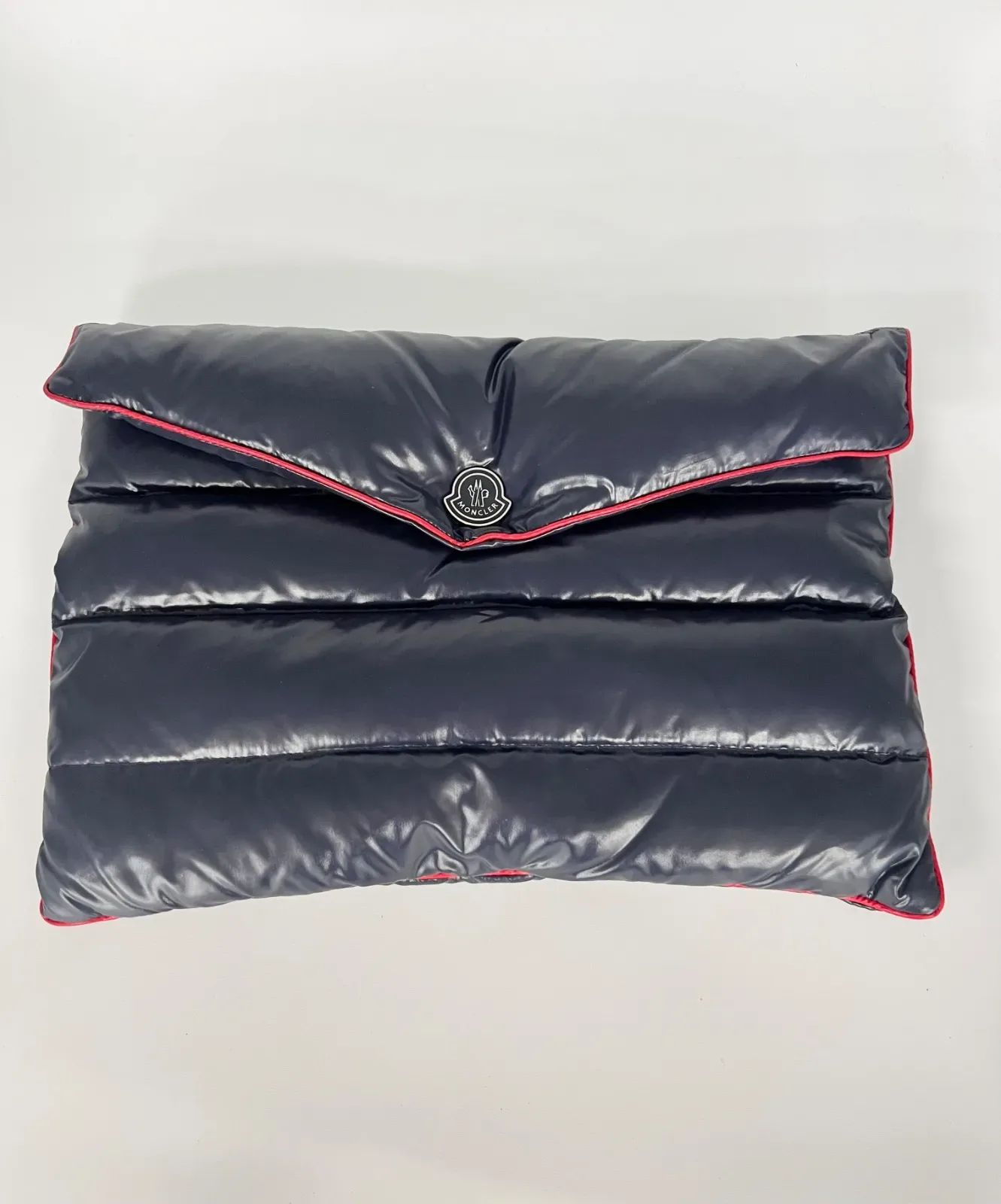 モンクレール MONCLER ダウン クラッチバッグ ノートPC カバー｜Yahoo 