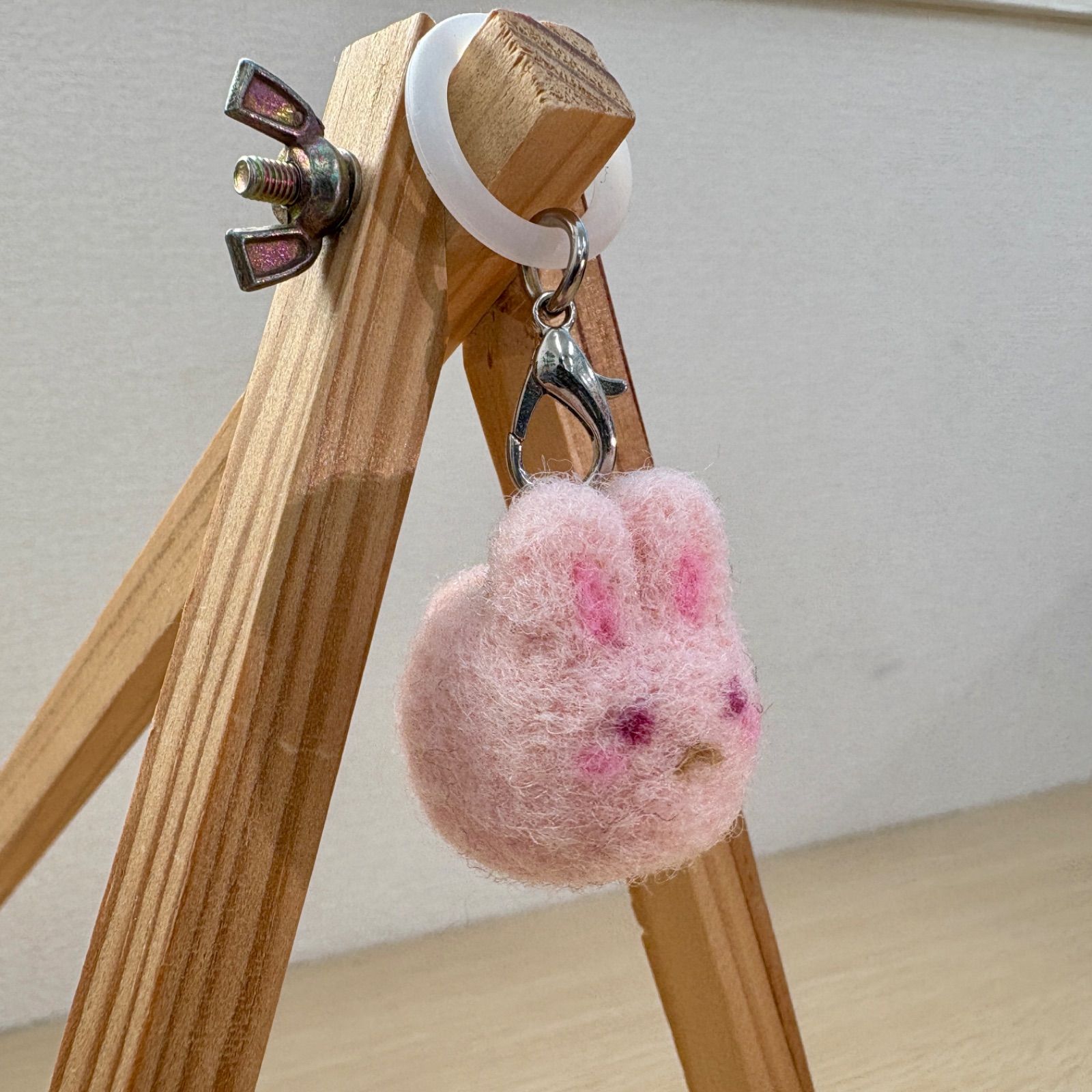 こまめ様 犬猫うさぎさん羊毛フェルトストラップ こまめ様 犬猫うさぎさん羊毛フェルトストラップ