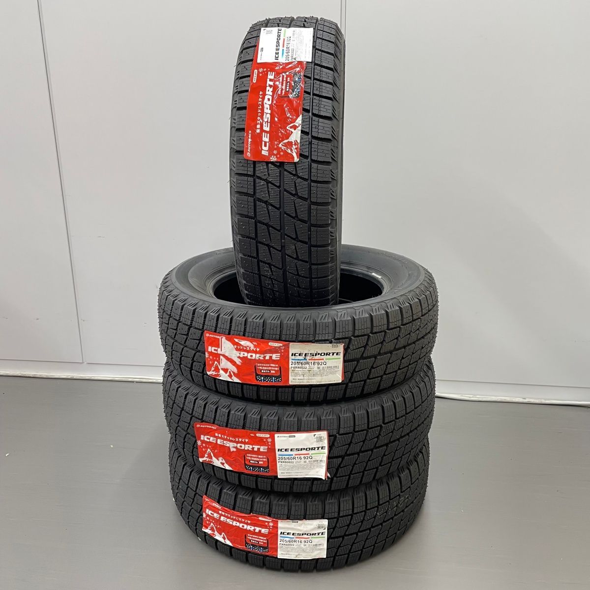205/60R16 92Q スタッドレスタイヤ 2022〜2023年製造 アイスエスポルテ 