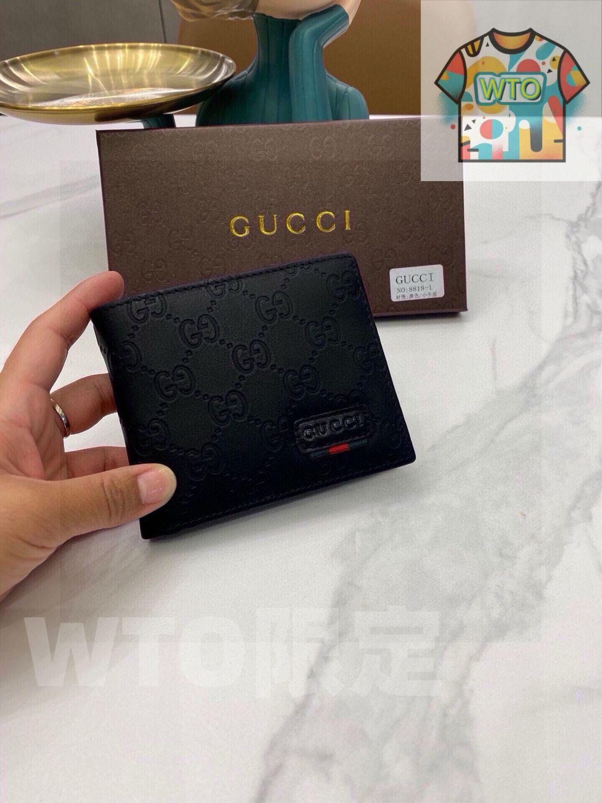 今日特価】Gucci 8818 メンズウォレット, 高級レザー使用, 実用的で