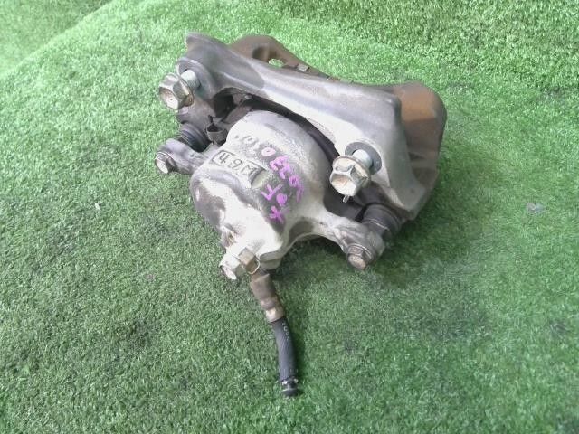 みなにこ出品 47730)フロントディスクブレーキ シリンダASSY RH トヨタ トヨタ純正