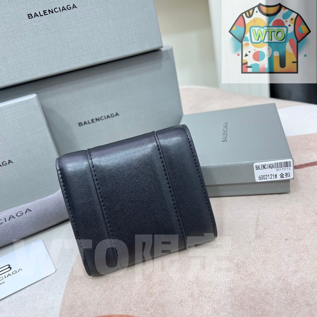 本日特価] バレンシアガ 新作 ミニウォレット クロコダイルエンボス