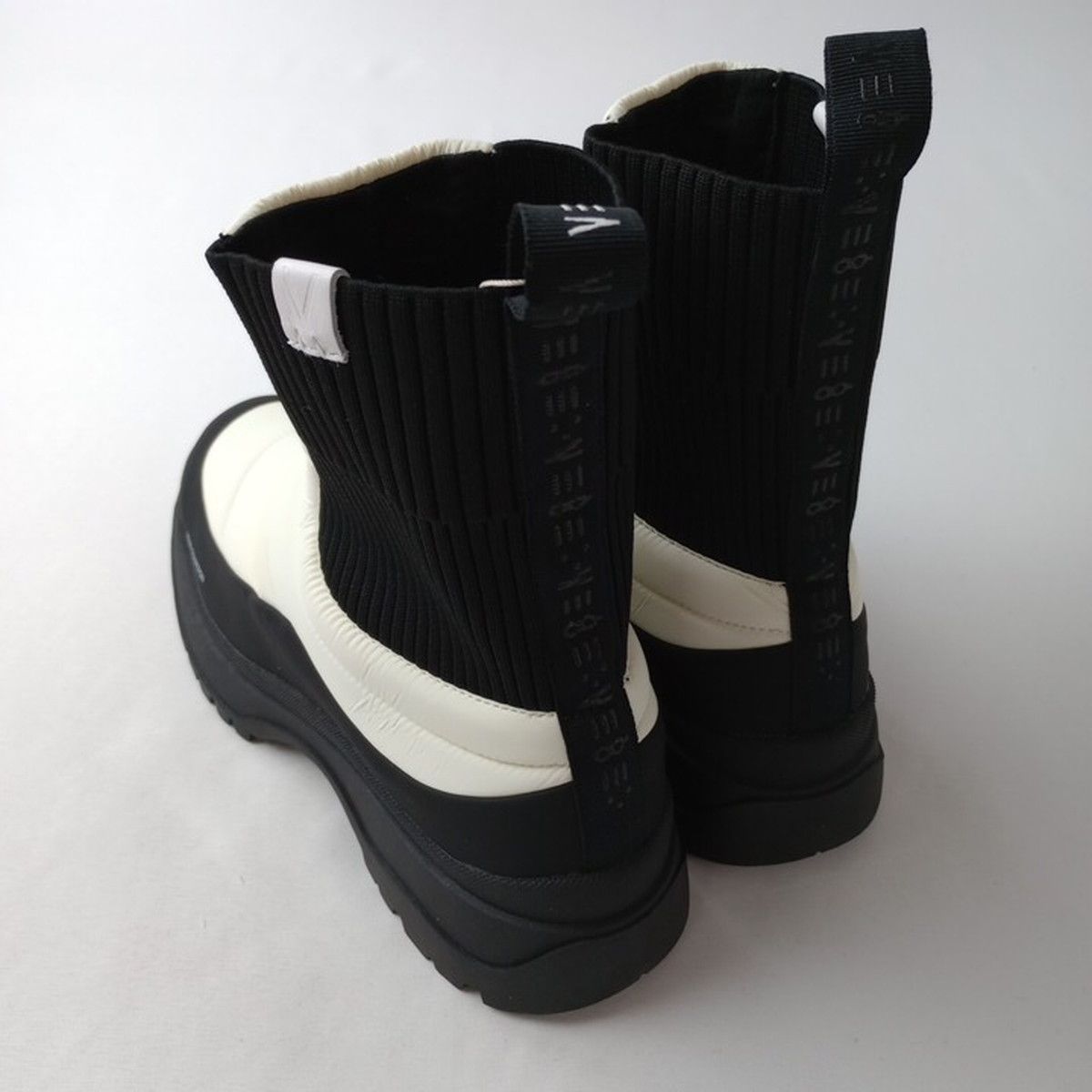 新品 VEGE × nouer ヌエール ハイブリッドスノーブーツ 39 オフ