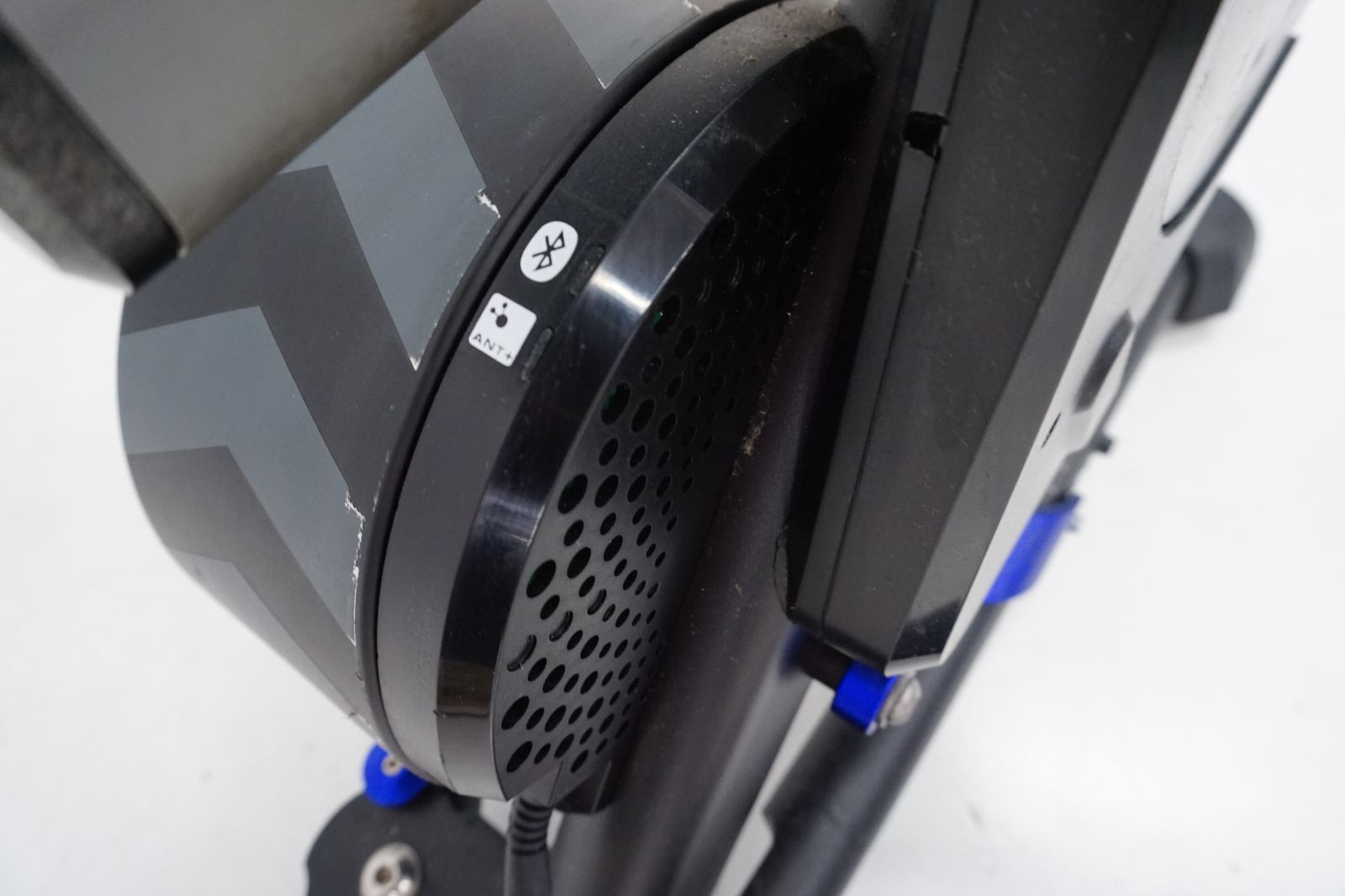 WAHOO 「ワフー」 KICKR V5 WF113 スマートトレーナー / バイチャリ