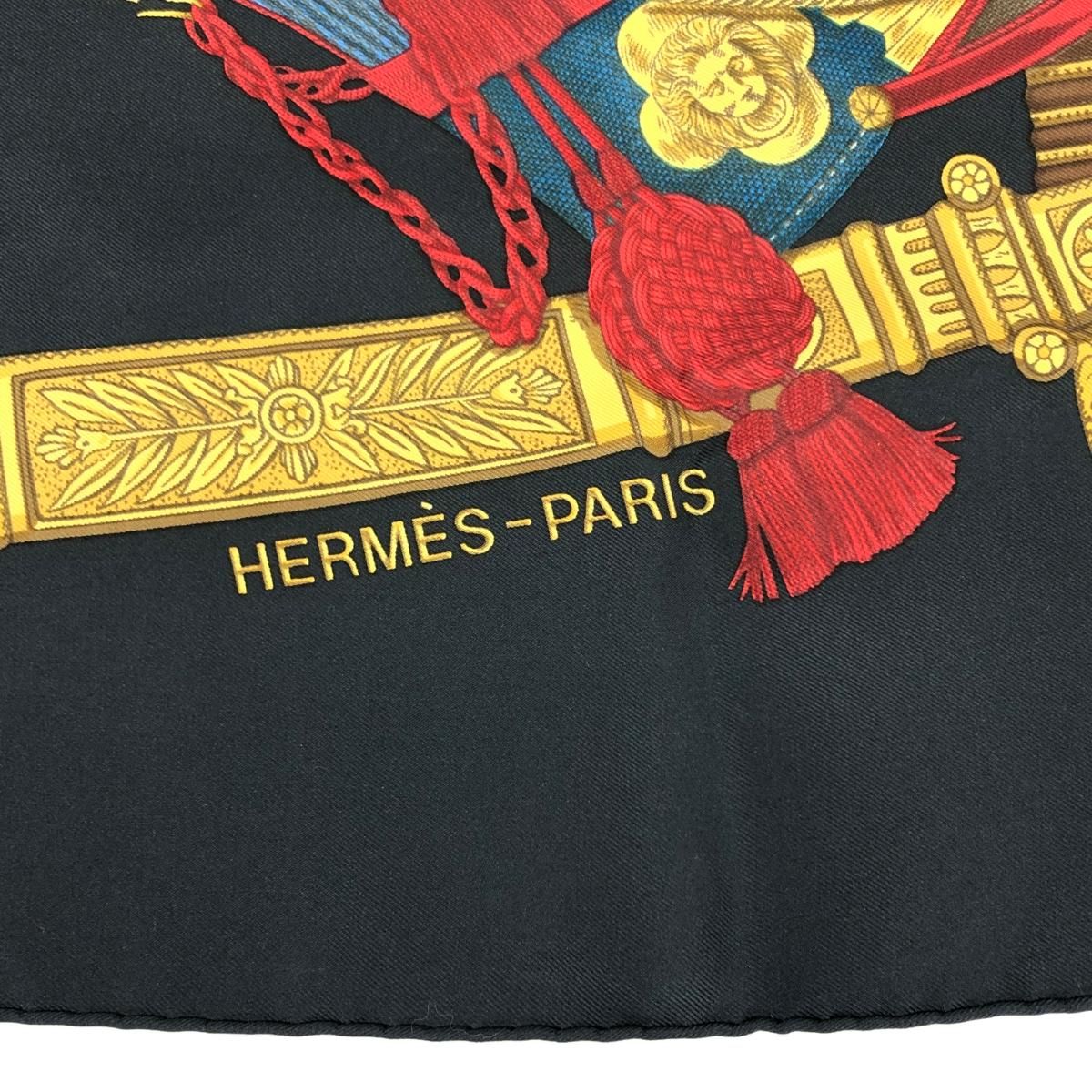 HERMES エルメス スカーフ カレ90/GRAND UNIFORM/壮大な制服 シルク100