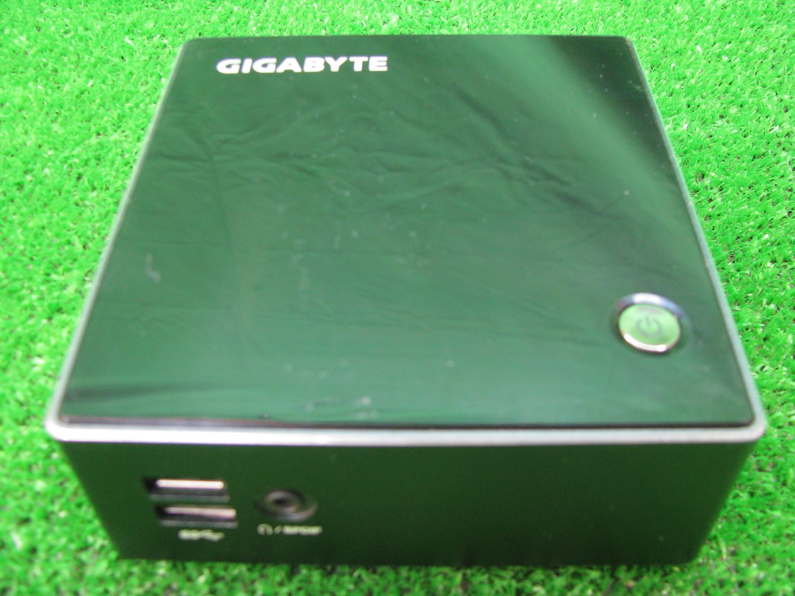 R1890】GIGABYTE GB-BXCEH-2955 ミニPC