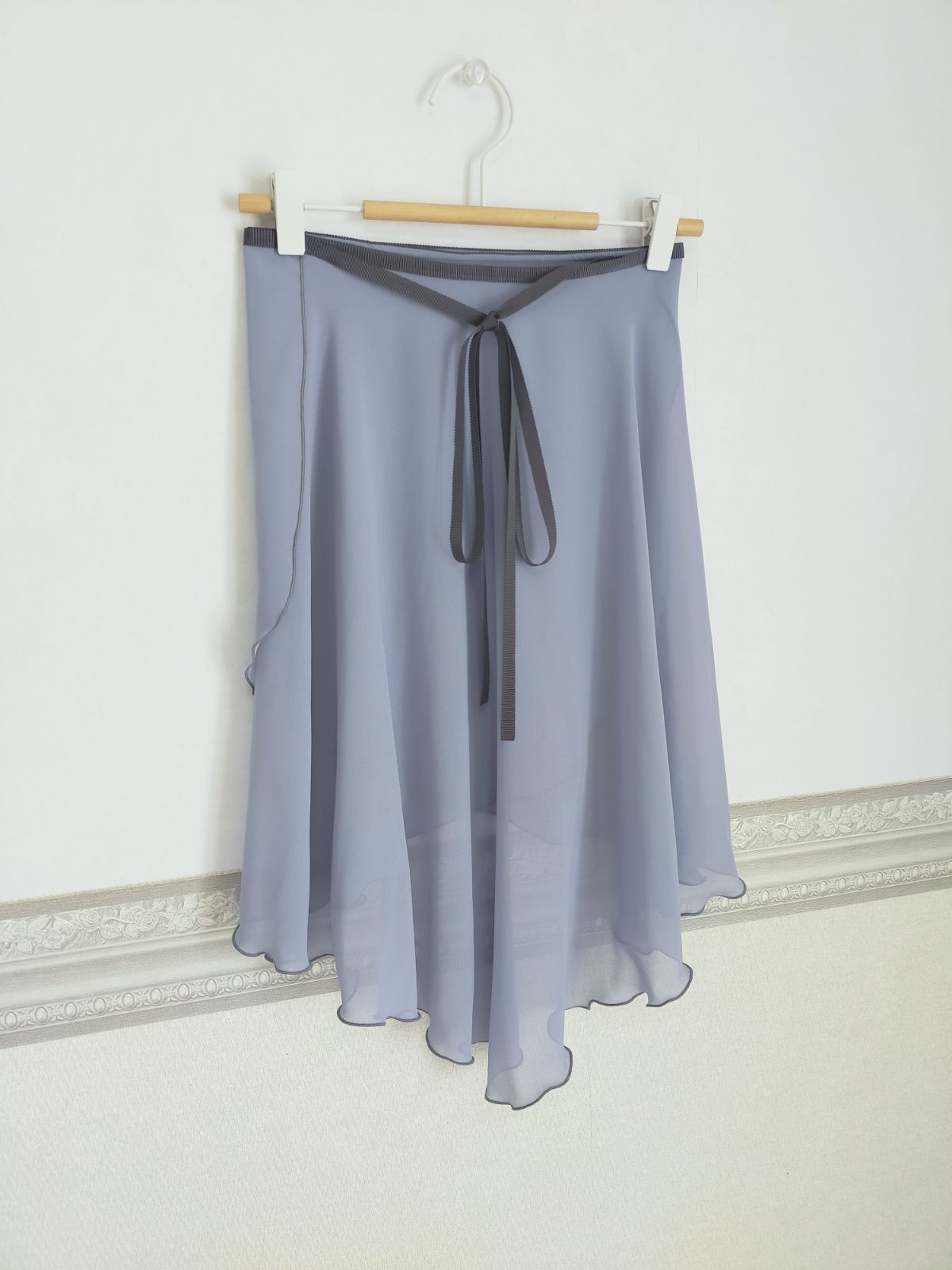 値下西武百貨店 フランス 19世紀 ルイ16世様式木彫アームチェア