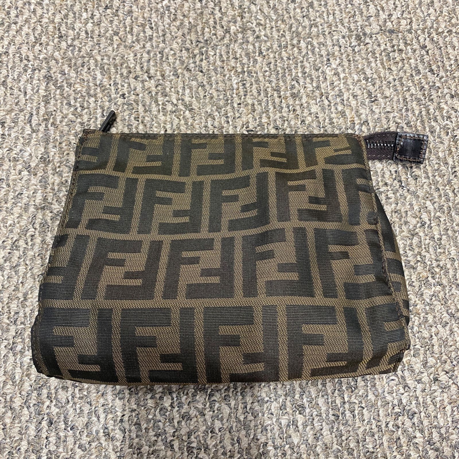 正規品 FENDI フェンディ ズッカ ロゴ ポーチ ミニポーチ ヴィンテージ FENDI】フェンディ ズッカ ポーチ – NISHIKINO VINTAGE KYOTO