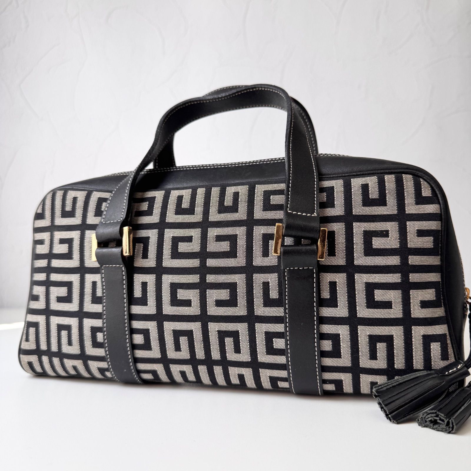 ✨Bランク GIVENCHY ハンドバッグ ミニボストン バッグ Gロゴ 総柄