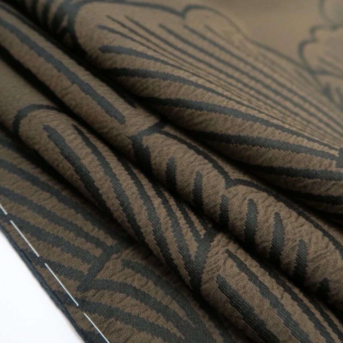 仕付け糸付 胴抜き仕立て