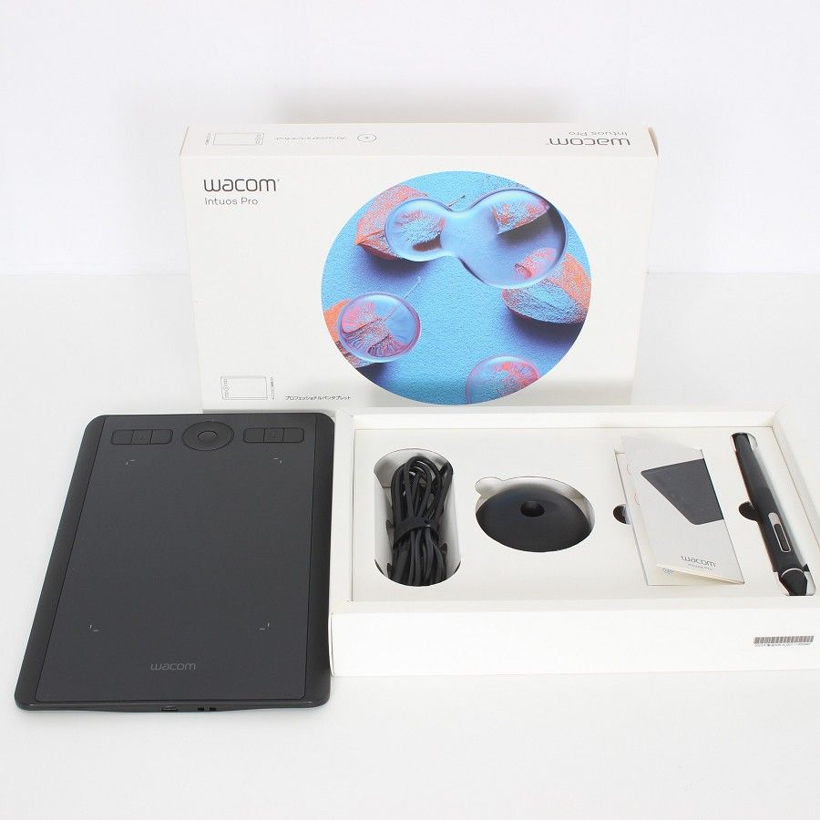 【美品】WACOM Intuos Pro Small PTH460K0D ペンタブレット ペンタブ ワコム 本体