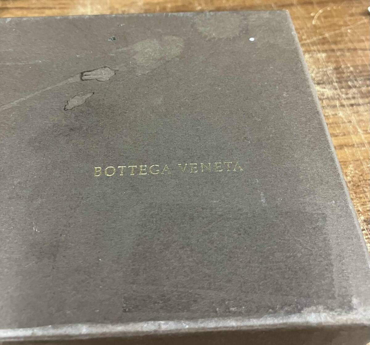 ショップ BOTTEGA VENETA ボッテガヴェネタ／イントレチャート 114075