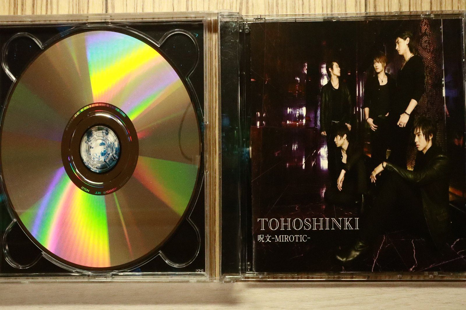 国内盤CD☆東方神起/TOHOSHINKI□ 呪文-MIROTIC-(DVD付) 【RZCD46058