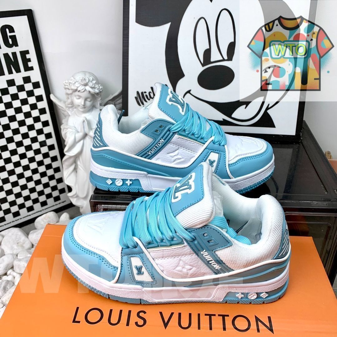 Louis Vuitton カジュアルスニーカー ホワイト/ライトブルー LOUIS VUITTON Trainer レザーカジュアルロートップファッション