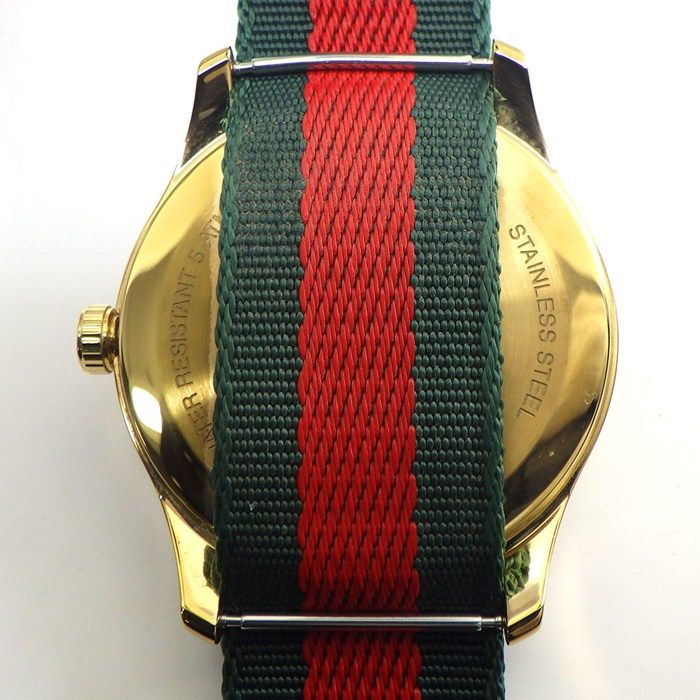 グッチ GUCCI 腕時計 Gタイムレス 126.4 グリーン/レッド/ビー文字盤