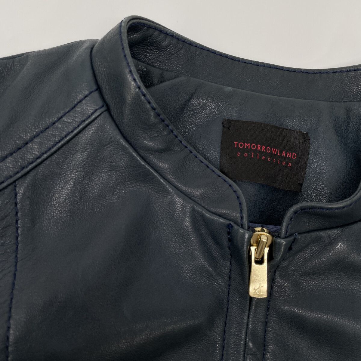 TOMORROWLAND トゥモローランド 【ｺﾚｸｼｮﾝ】23年製 ﾈｲﾋﾞｰ ﾗﾑﾚｻﾞｰ ｼﾞｯﾌﾟ