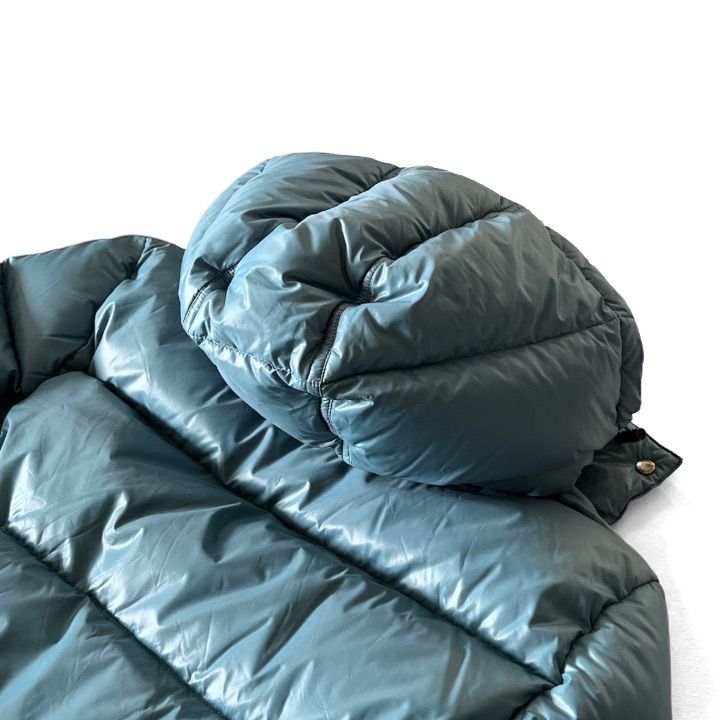 BURBERRY LONDON バーバリー　ダウンコート　XL 水色 BURBERRY LONDON バーバリーロンドン ダウンジャケット ナイロン