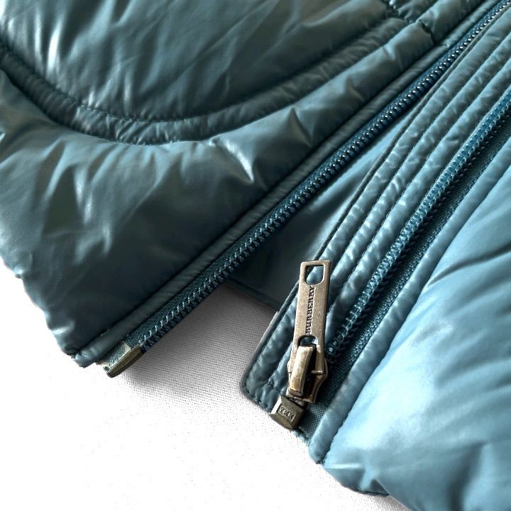 BURBERRY LONDON バーバリー　ダウンコート　XL 水色 BURBERRY LONDON バーバリーロンドン ダウンジャケット ナイロン
