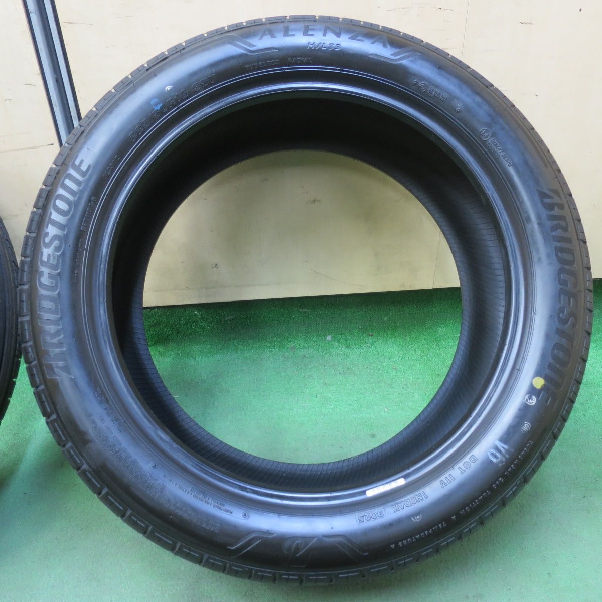 新車外し！25年☆225/50R18 ブリヂストン アレンザ H/L 33 タイヤ 18 