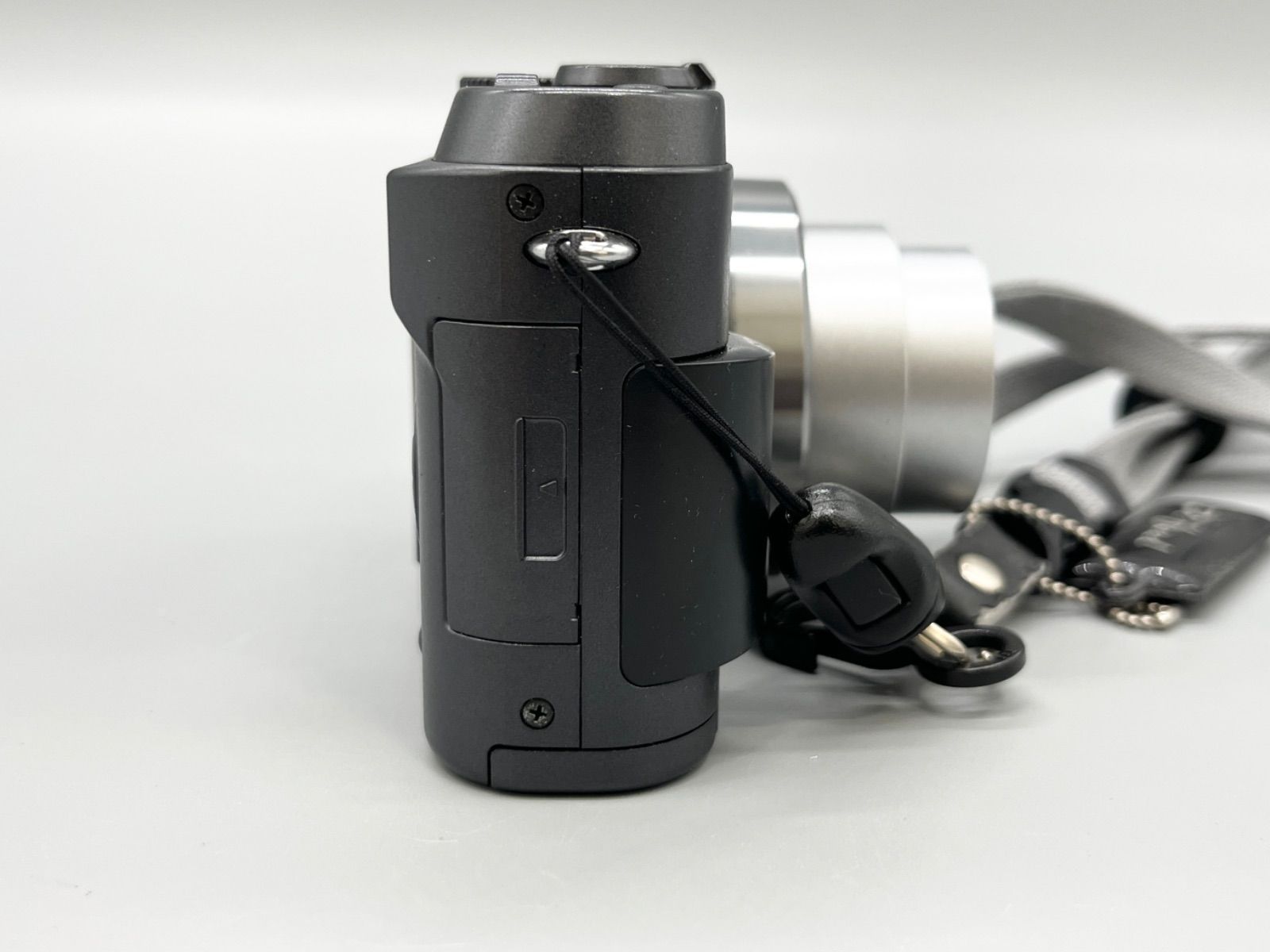 単三電池で動く」Panasonic LUMIX DMC-LZ2 - メルカリ