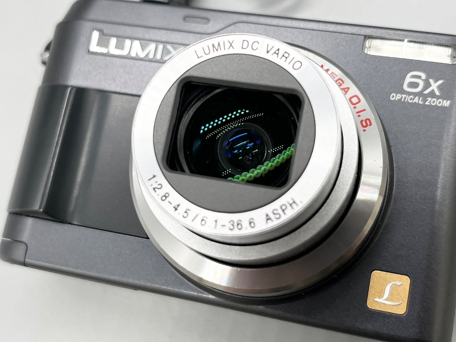 単三電池で動く」Panasonic LUMIX DMC-LZ2 - メルカリ