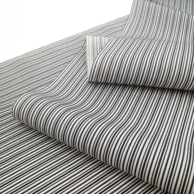 ◾️江戸小紋　伊勢型写角通し　藍鼠色 　　正絹反物 ◾️江戸小紋 伊勢型写角通し 藍鼠色 正絹反物