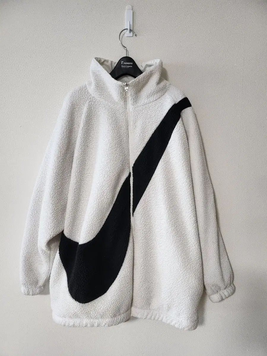 ナイキ ビックスウォッシュ リバーシブル ボアジップアップ (XL - メルカリ