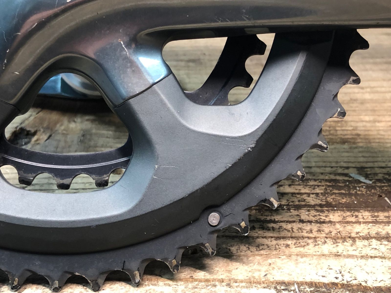 JJ274 シマノ SHIMANO ティアグラ Tiagra FC-4700 クランクセット