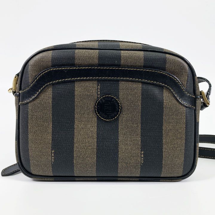 FENDI フェンディ ぺカン ショルダーバッグ FFロゴ PVC レザー - メルカリ