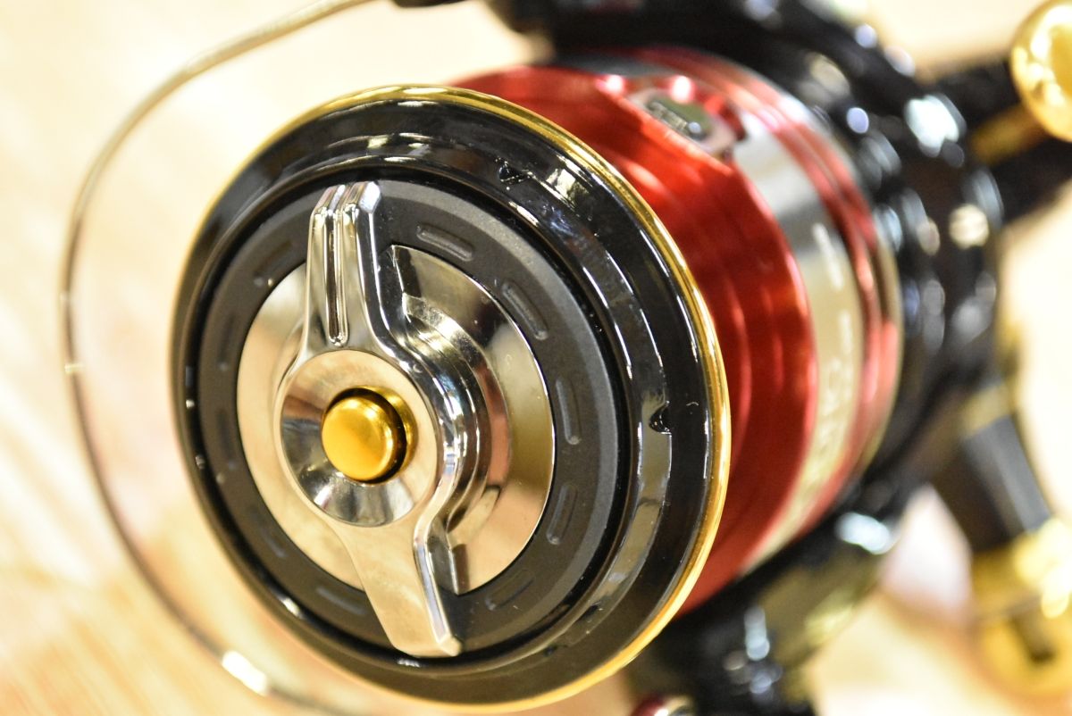 リール SHIMANO 14BB-X HYPER FORCE C2000DHG シマノ(SHIMANO) BB-X ハイパーフォース C2000DHG 032980｜アウトドア