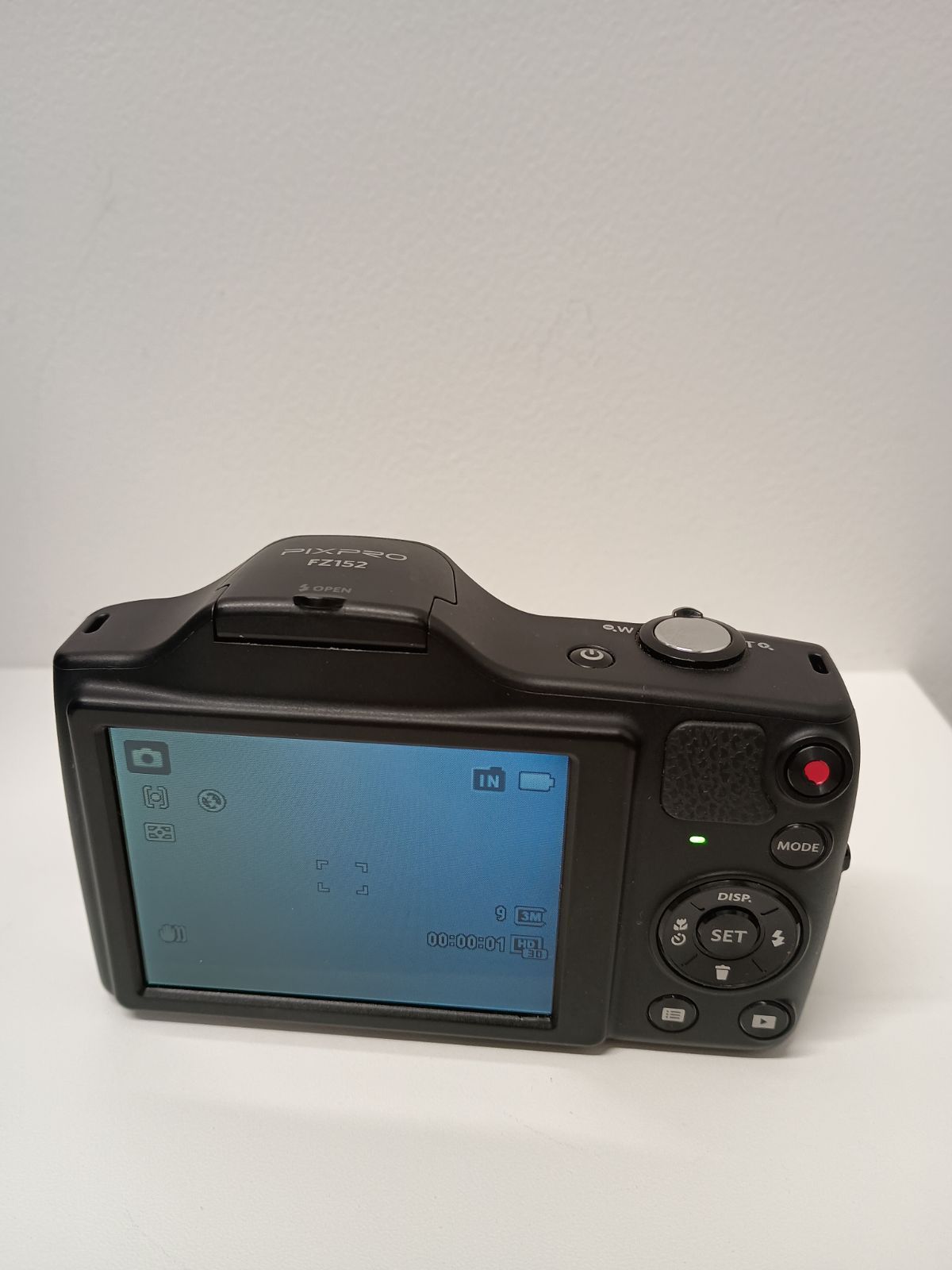 1904【動作確認済】Kodak PIXPRO FZ152 - メルカリ