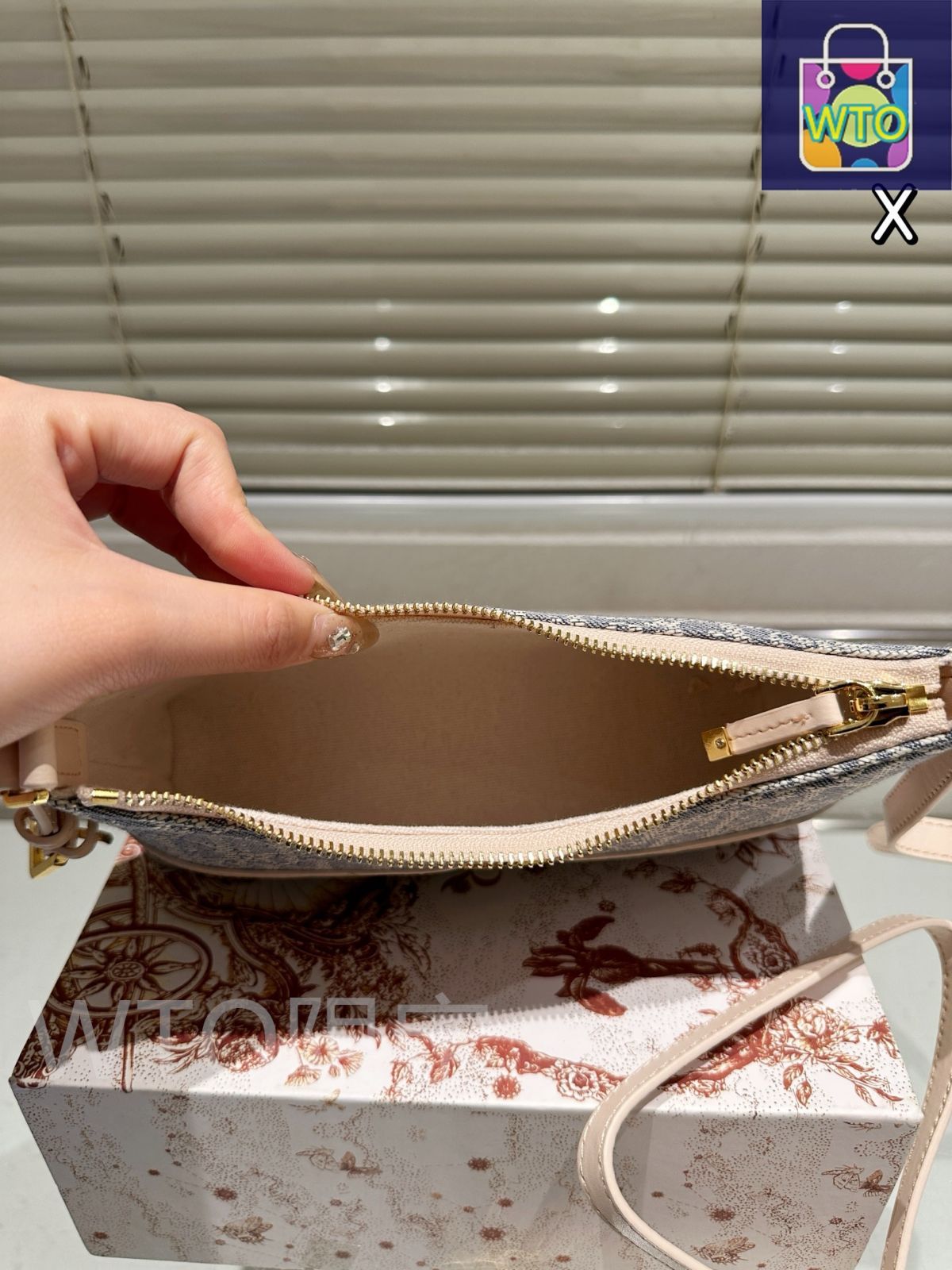 今日特価】DIOR ディオール ミス カロ 酒椰草シリーズ 夏らしい清新感