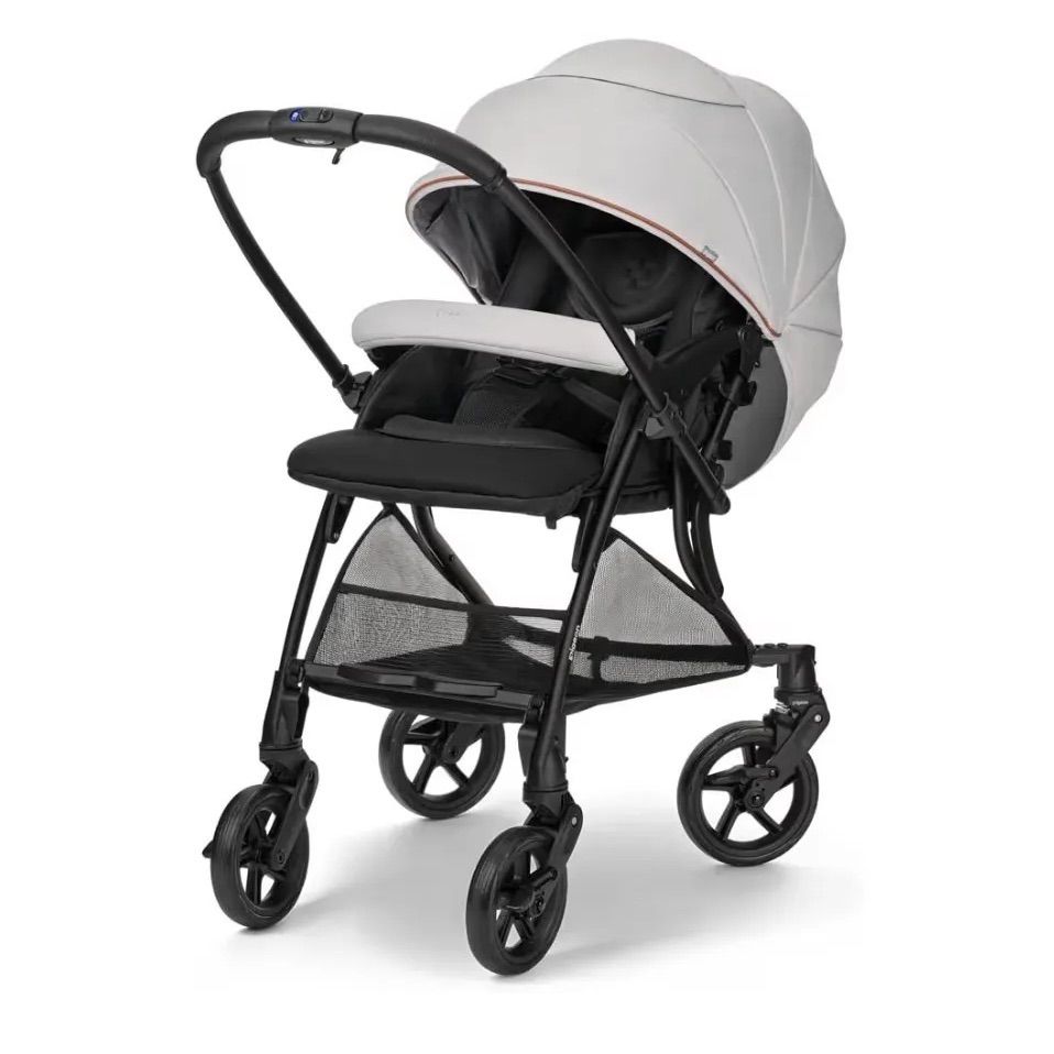 ピジョン ランフィ 未使用　Runfee RB3 両対面式A型ベビーカー ノルディック