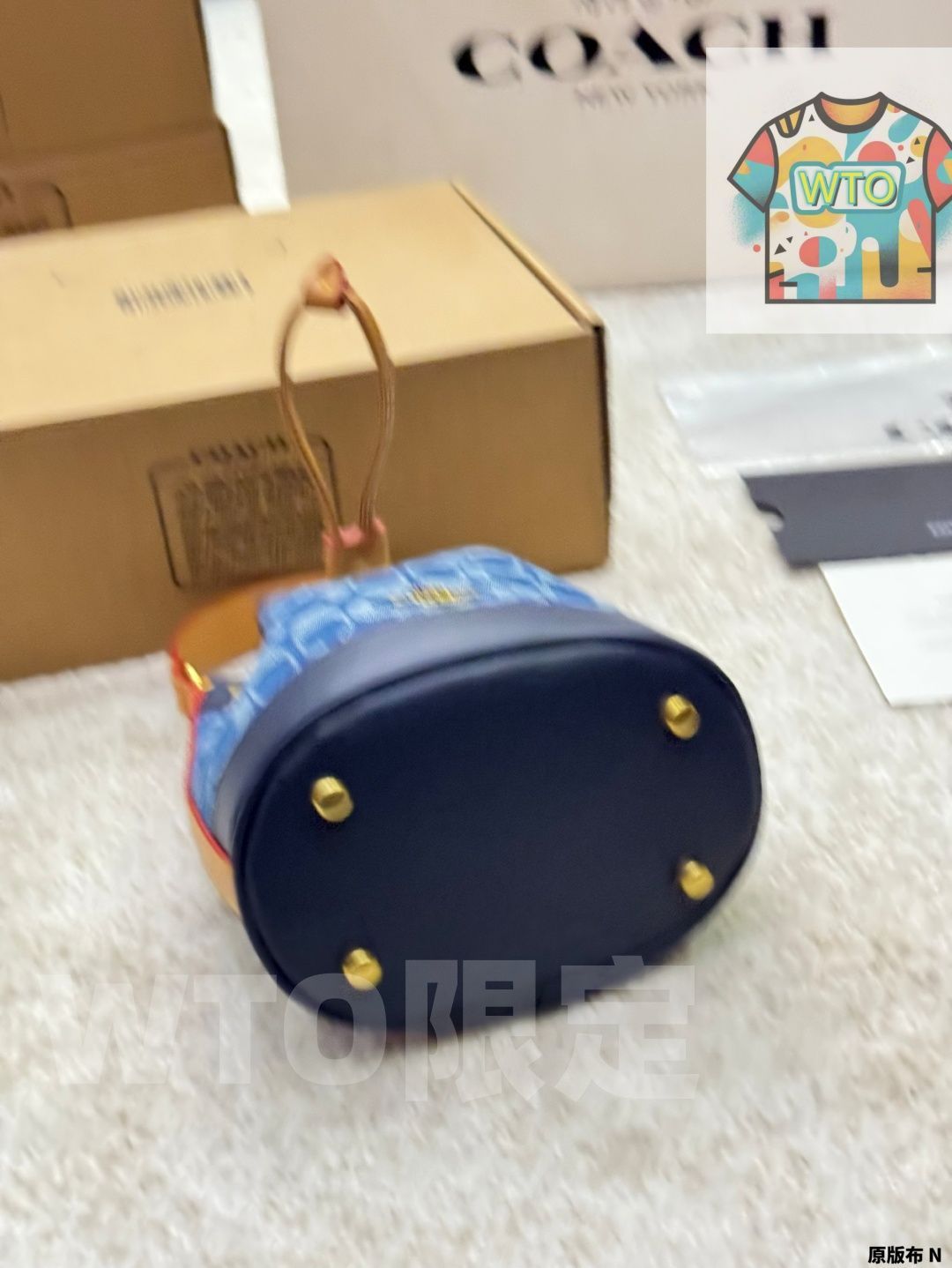 今日特価】COACH Denim Mini Bucket Bag・コーチ デニム ミニバケツ