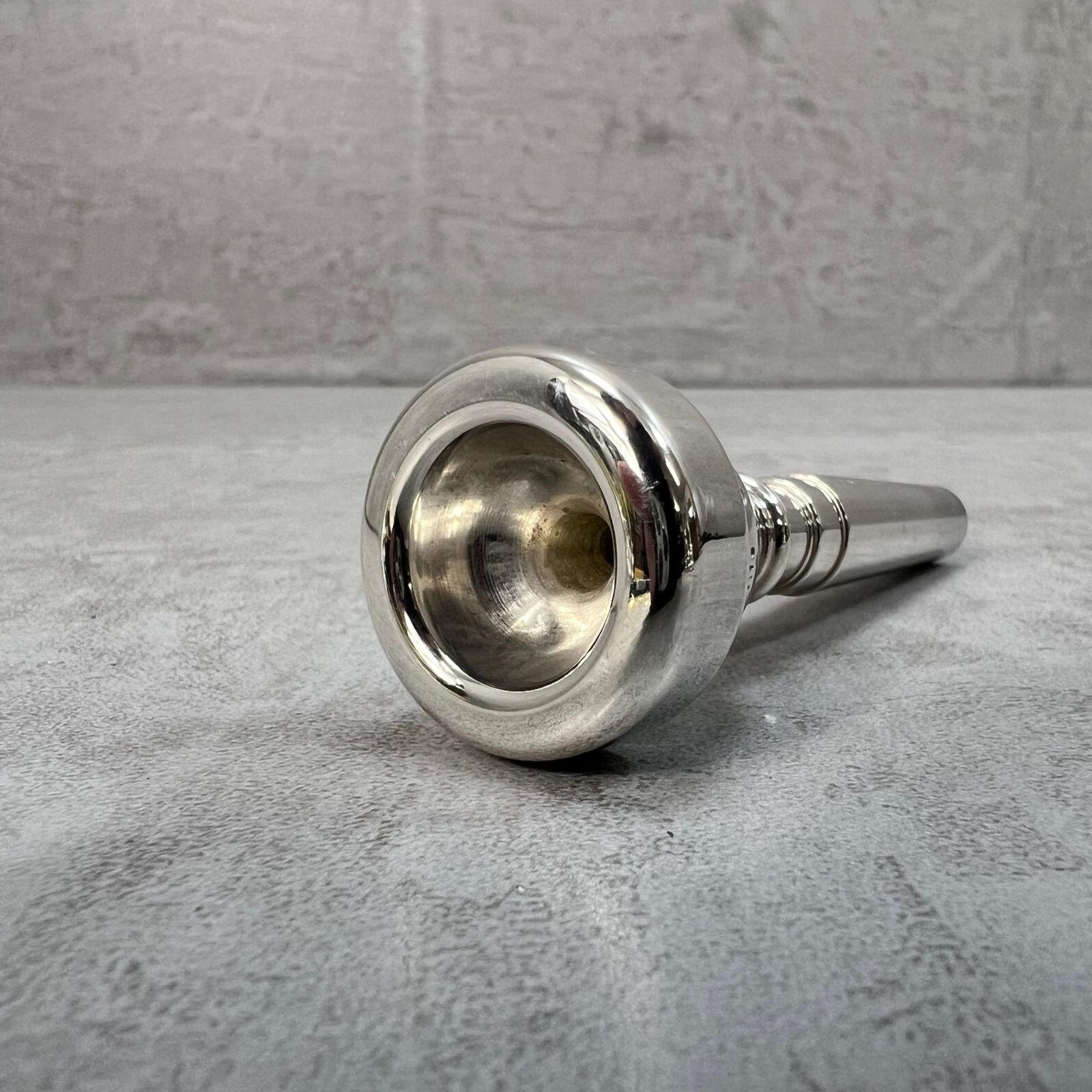 ヴィンセントバック トランペット用マウスピース 9C MW 銀メッキ 金