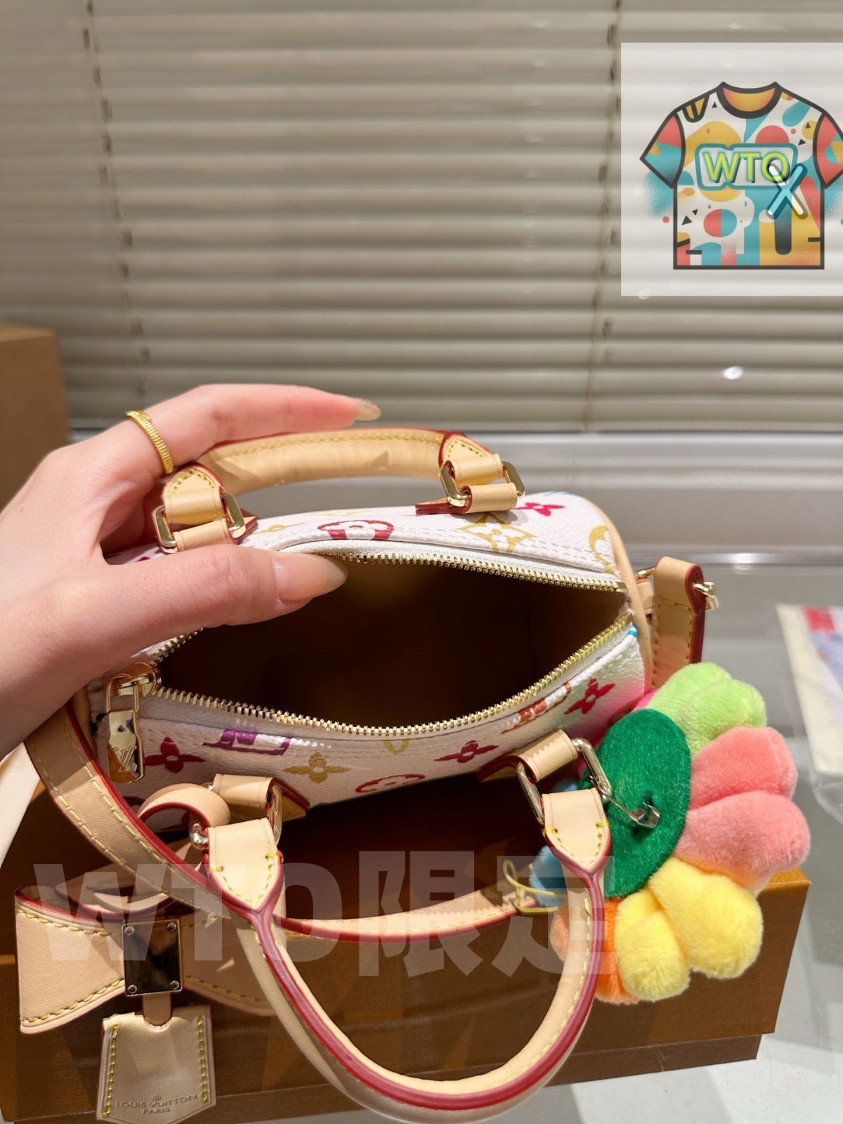 今日特価】LV x Takashi Murakami White Multicolor Nano Speedy 16