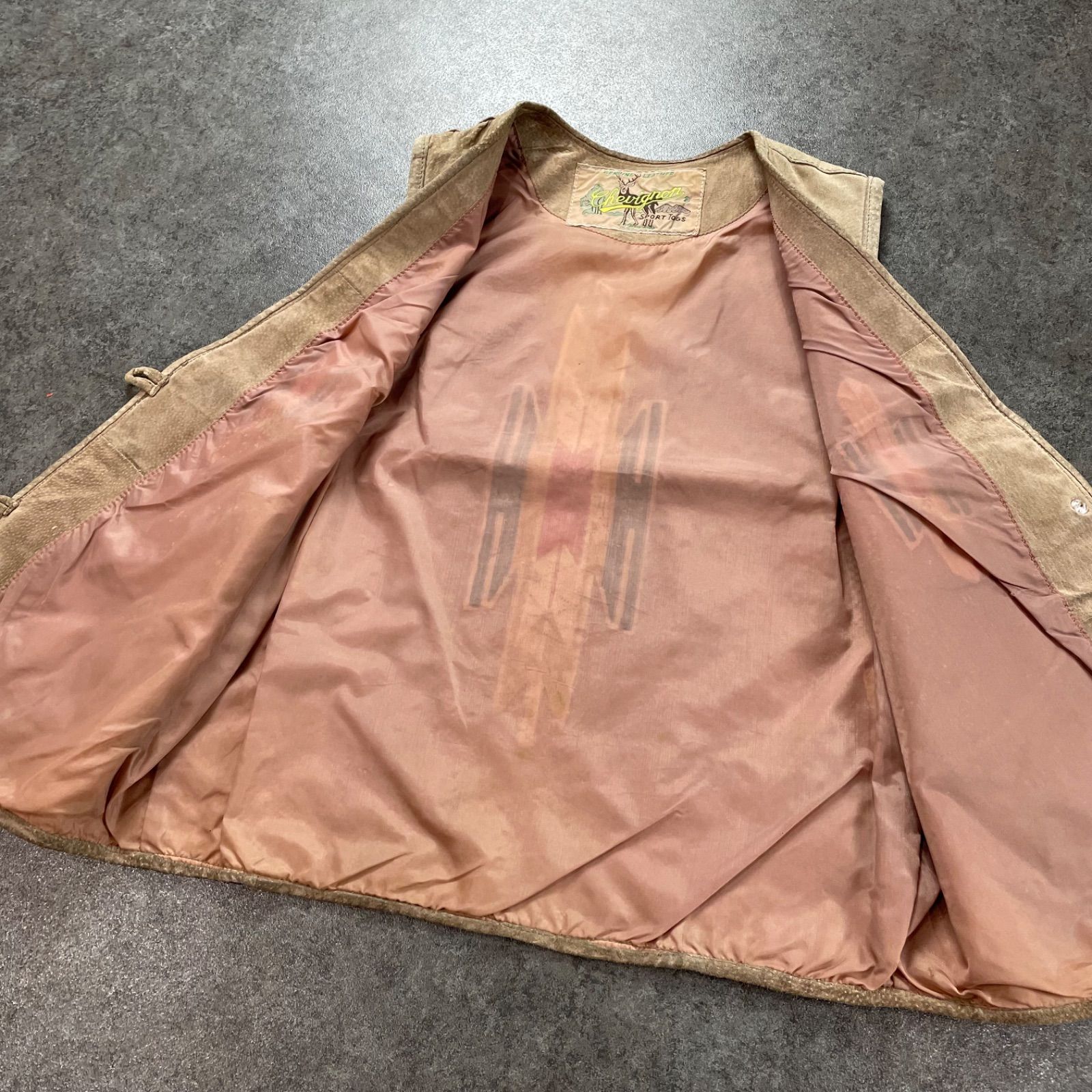  90 s Vintage Chevignon Leather Suede Native Vest シェビニオン 本革 スエードベスト チマヨ オルテガ 民族 ネイティブ ヴィンテージ ビンテージ レディース ベスト ジレ ベスト ジレ ビスチェ