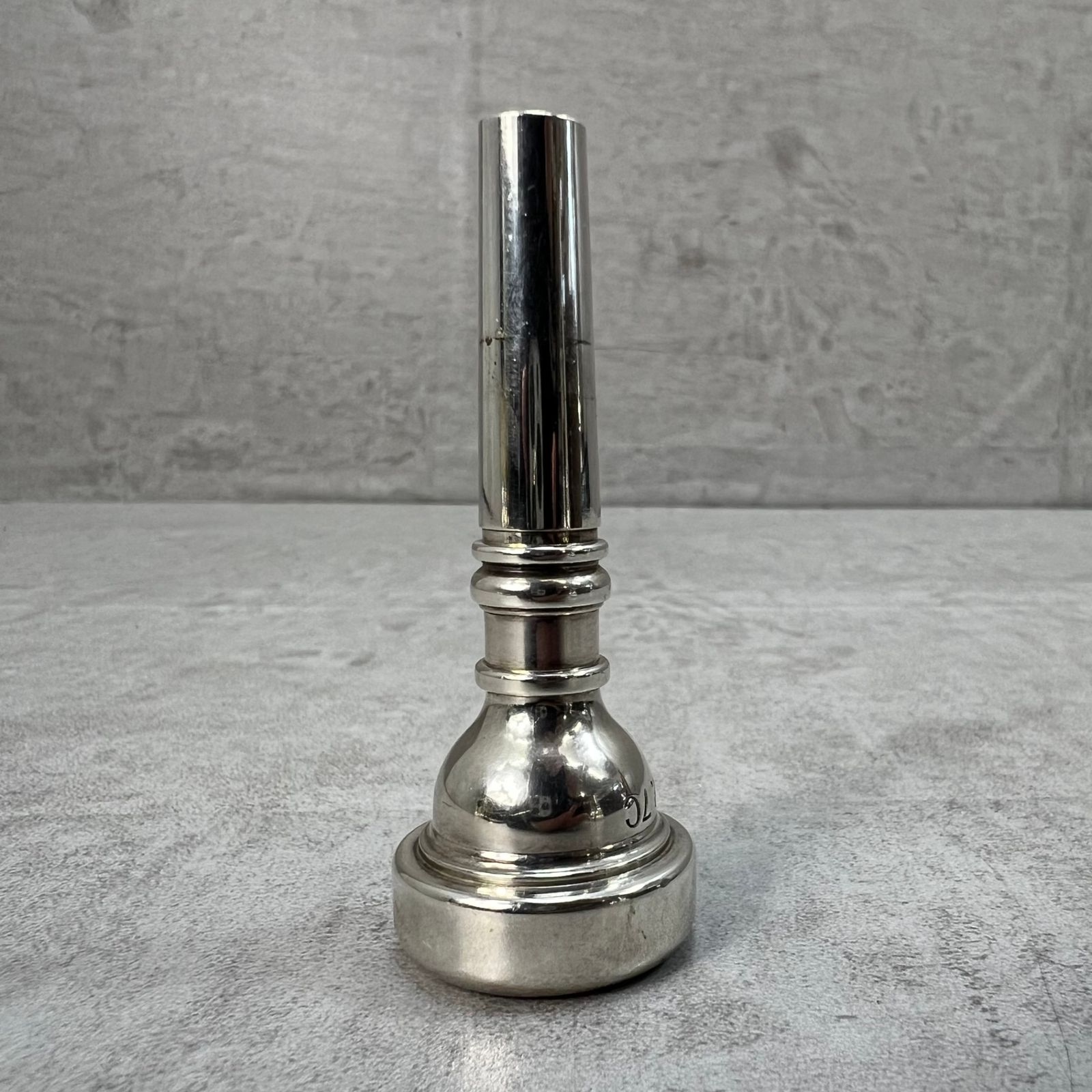 Vincent Bach Corp コルネット用マウスピース 7C 銀メッキ シルバー