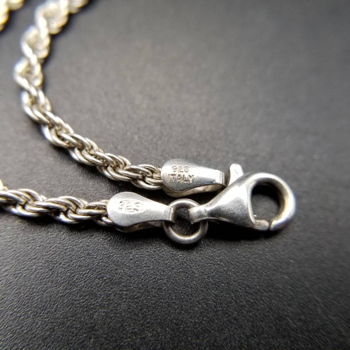 SU イタリア ヴィンテージ 細幅 ツイスト ロープチェーン 925 シルバー