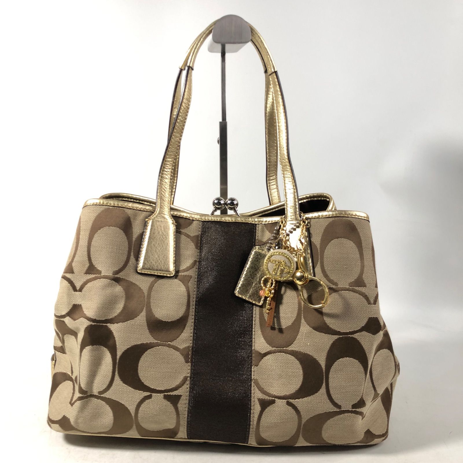 A1120-26-5 COACH コーチ シグネチャー E1082-F13533 キャンバス