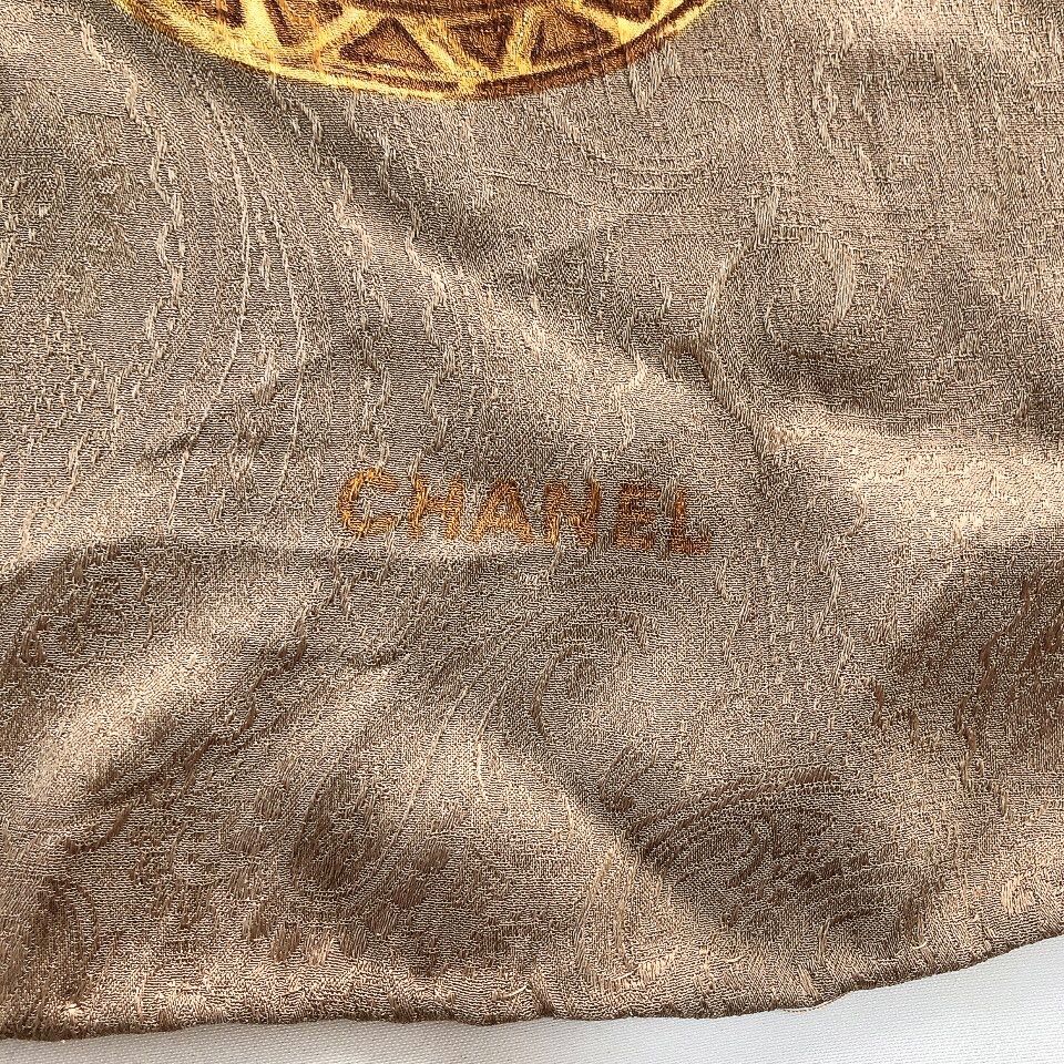 シャネル　CHANEL　大判スカーフ　ストール　ショール　ブラウン　茶色　希少 CHANEL シャネル 大判スカーフ ココマーク チェーン ストール ブラウン