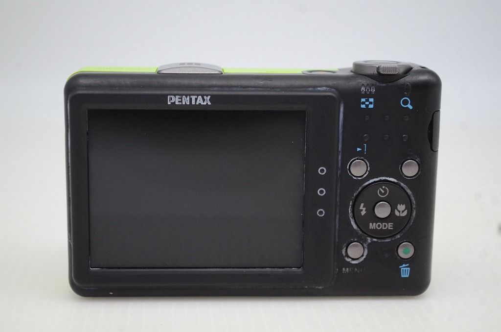 【美品】ペンタックス Optio RZ10 ライムグリーン　コンデジ 美品】ペンタックス Optio RZ10 ライムグリーン コンデジ PENTAX、軽量