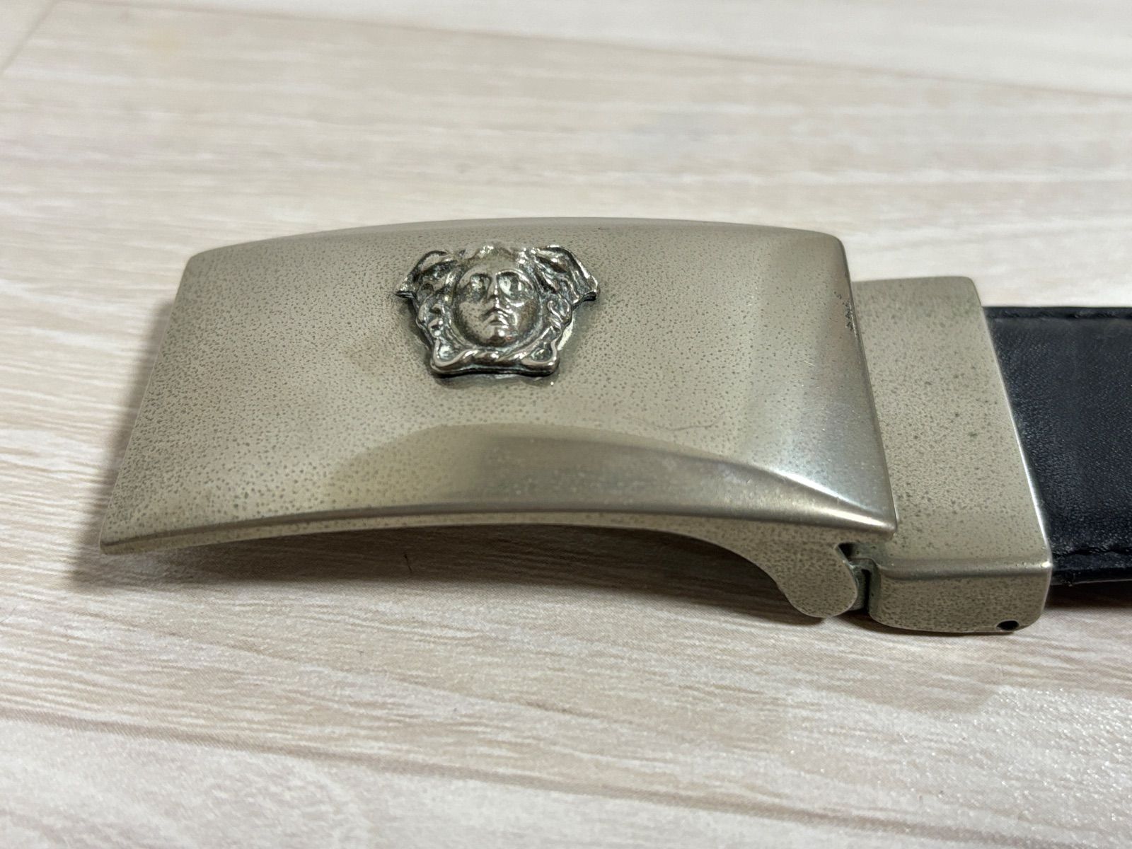 VERSACE ヴェルサーチ ベルト メデューサ シルバー - メルカリ
