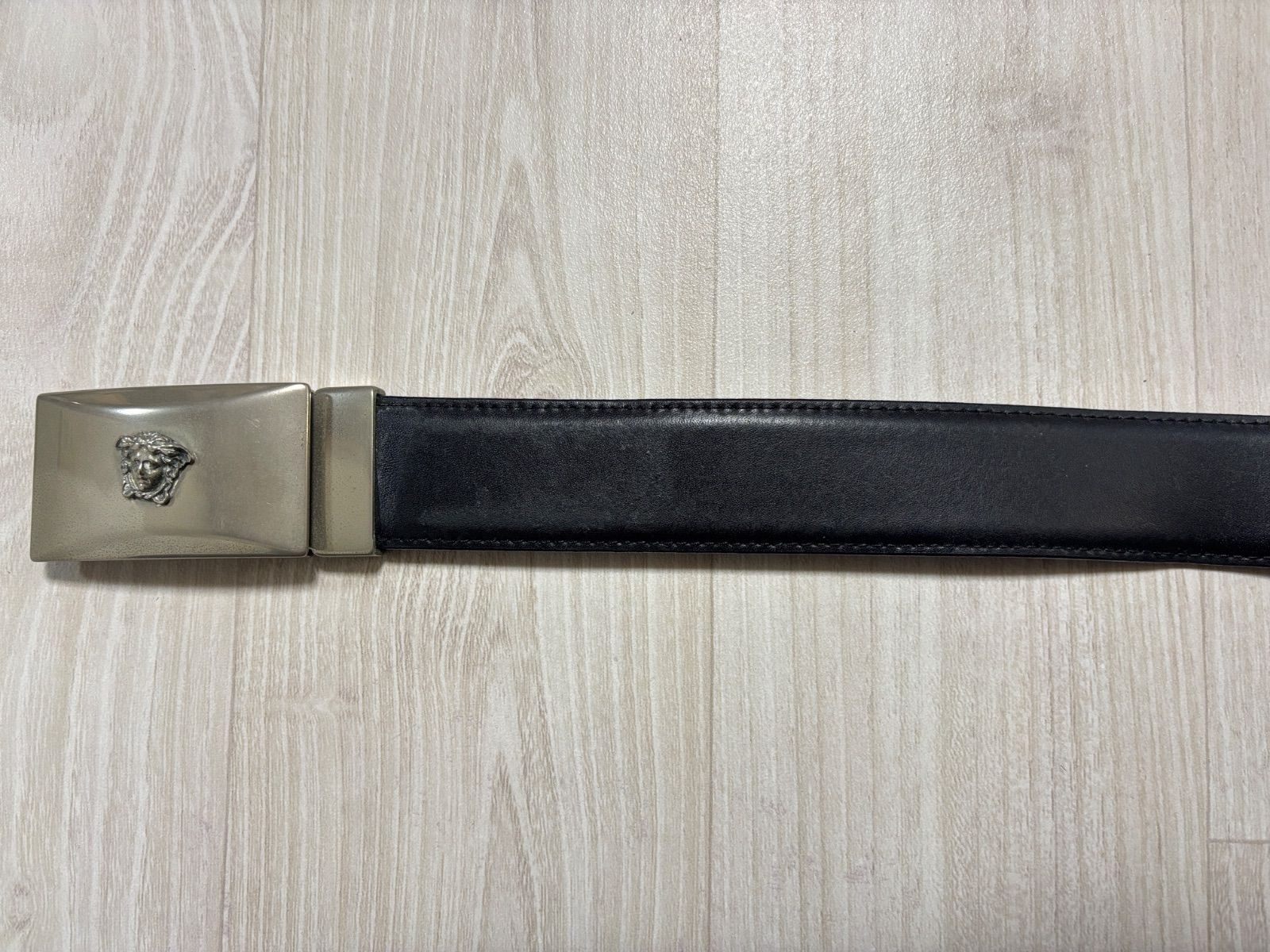 VERSACE ヴェルサーチ ベルト メデューサ シルバー - メルカリ