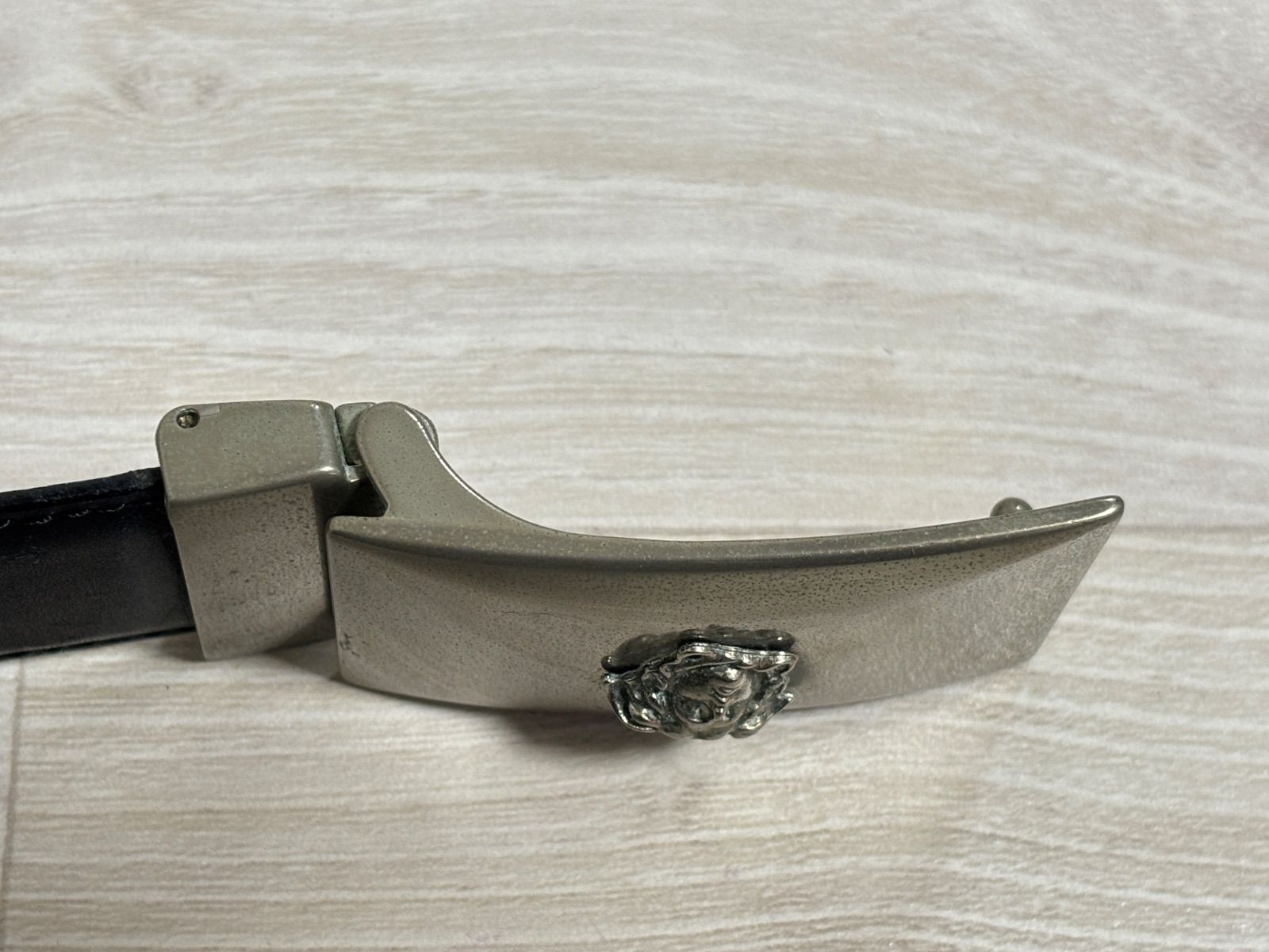 VERSACE ヴェルサーチ ベルト メデューサ シルバー - メルカリ