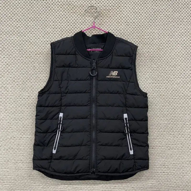 ニューバランス キッズ ダウン ベスト 120 B00062 - メルカリ