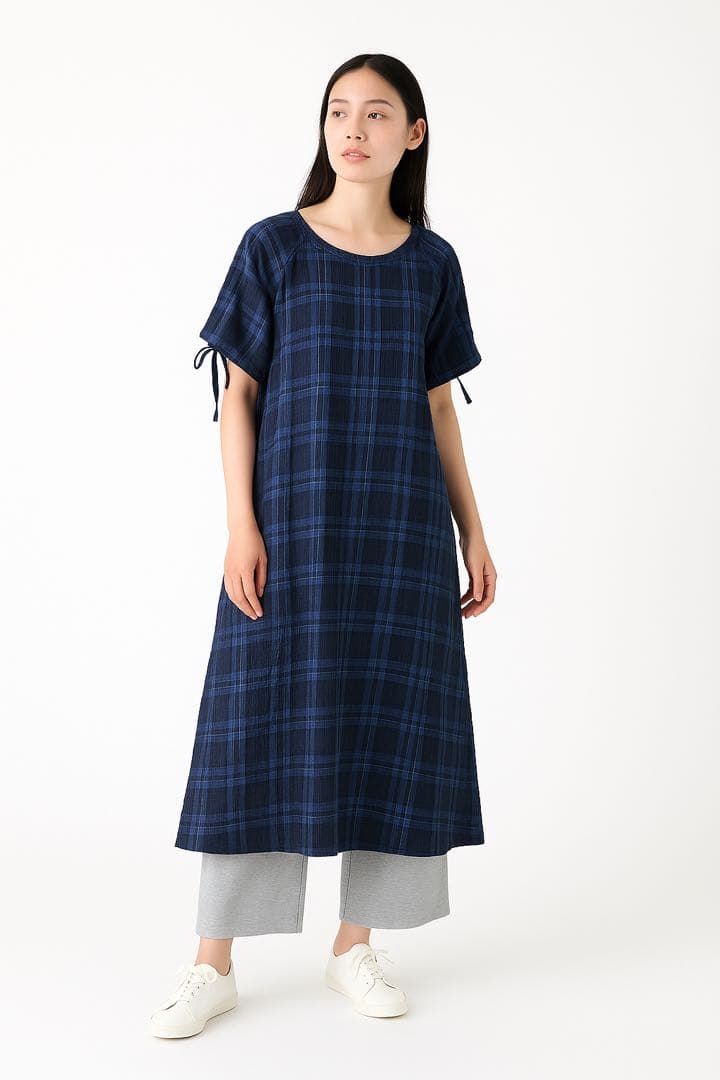 イッセイミヤケ 織り柄シボ加工 ロングワンピース 綿100 紺