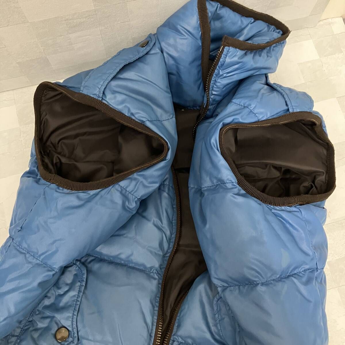 DUVETICA デュベティカ ダウンベスト ウール ダウン90% グレー 38