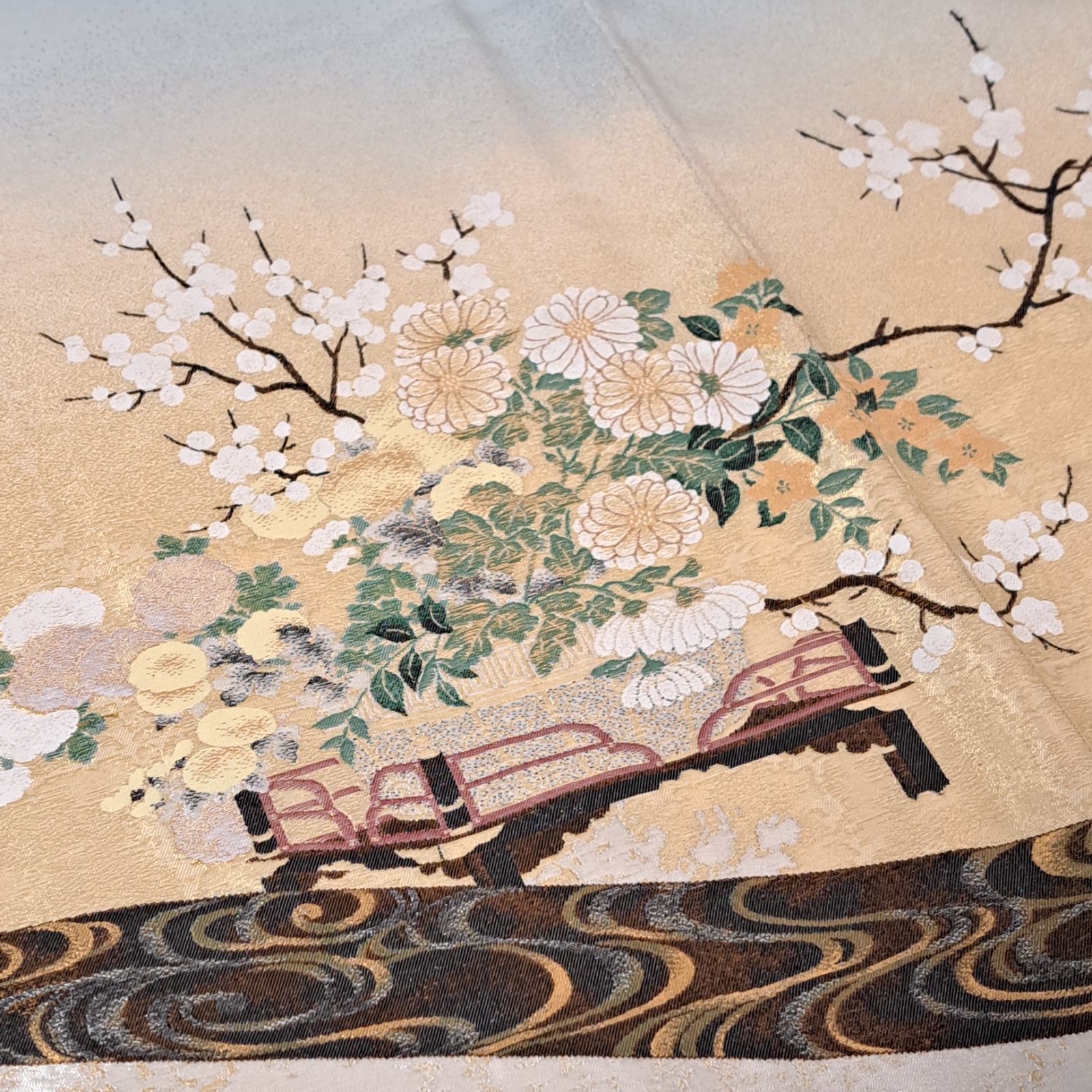 色留袖】裄63.5 身丈148 袖丈48 さが美謹製 小柄な方へ 正絹 袷 一つ紋